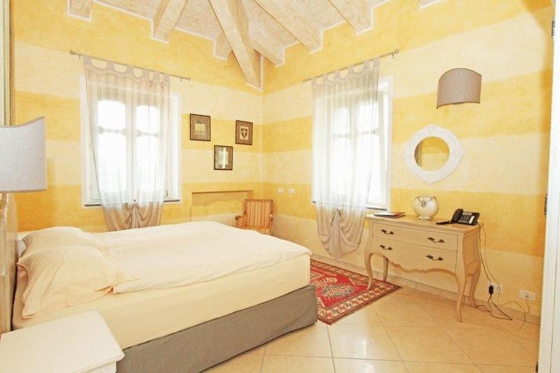 Villa Morneto Vignale Екстериор снимка